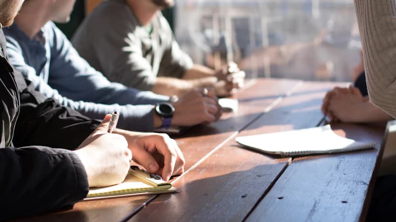 ¿Cuántos dominicanos tienen empleo formal y pensión?